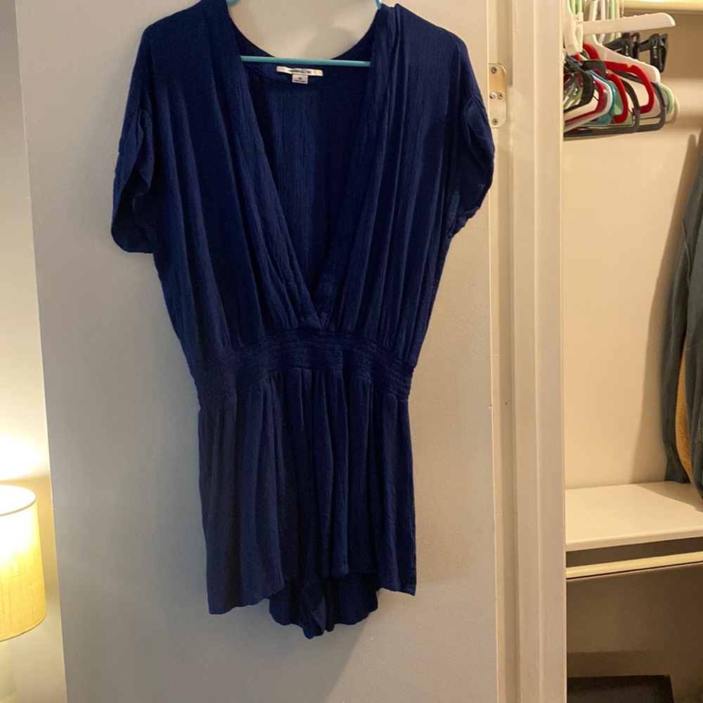 O’Neill size M. Navy blue cover up romper. Worn twice